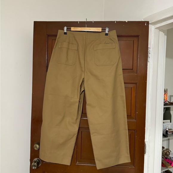 Banana republic - Picture 4 of 4